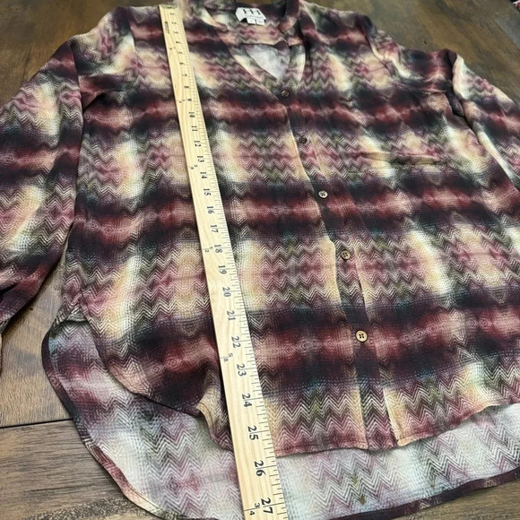 Haute Hippie 100% silk tribal print blouse. Size small. - Picture 6 of 11